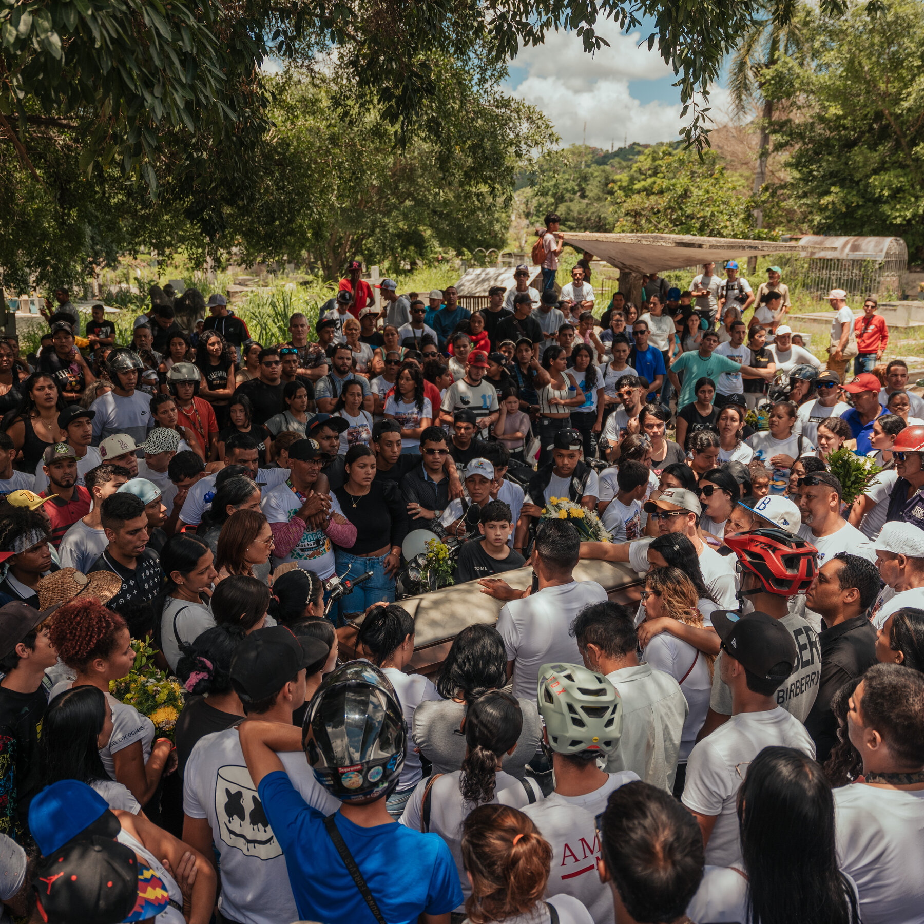 Venezuelan and Proxy Forces Linked to at Least 6 Protester Deaths, Rights Group Says