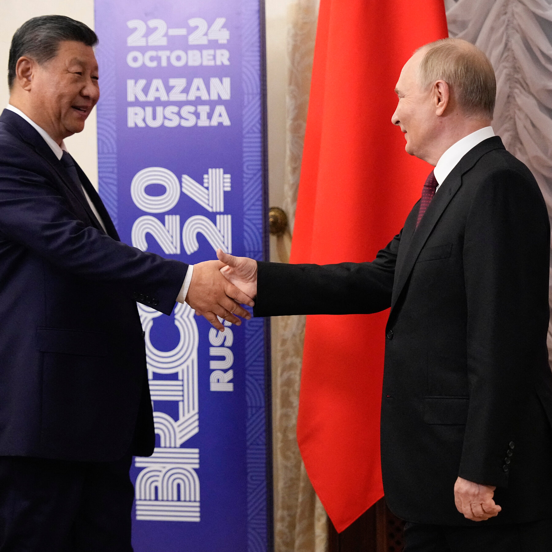 Putin Welcomes Xi and Other World Leaders to Russia for BRICS Summit