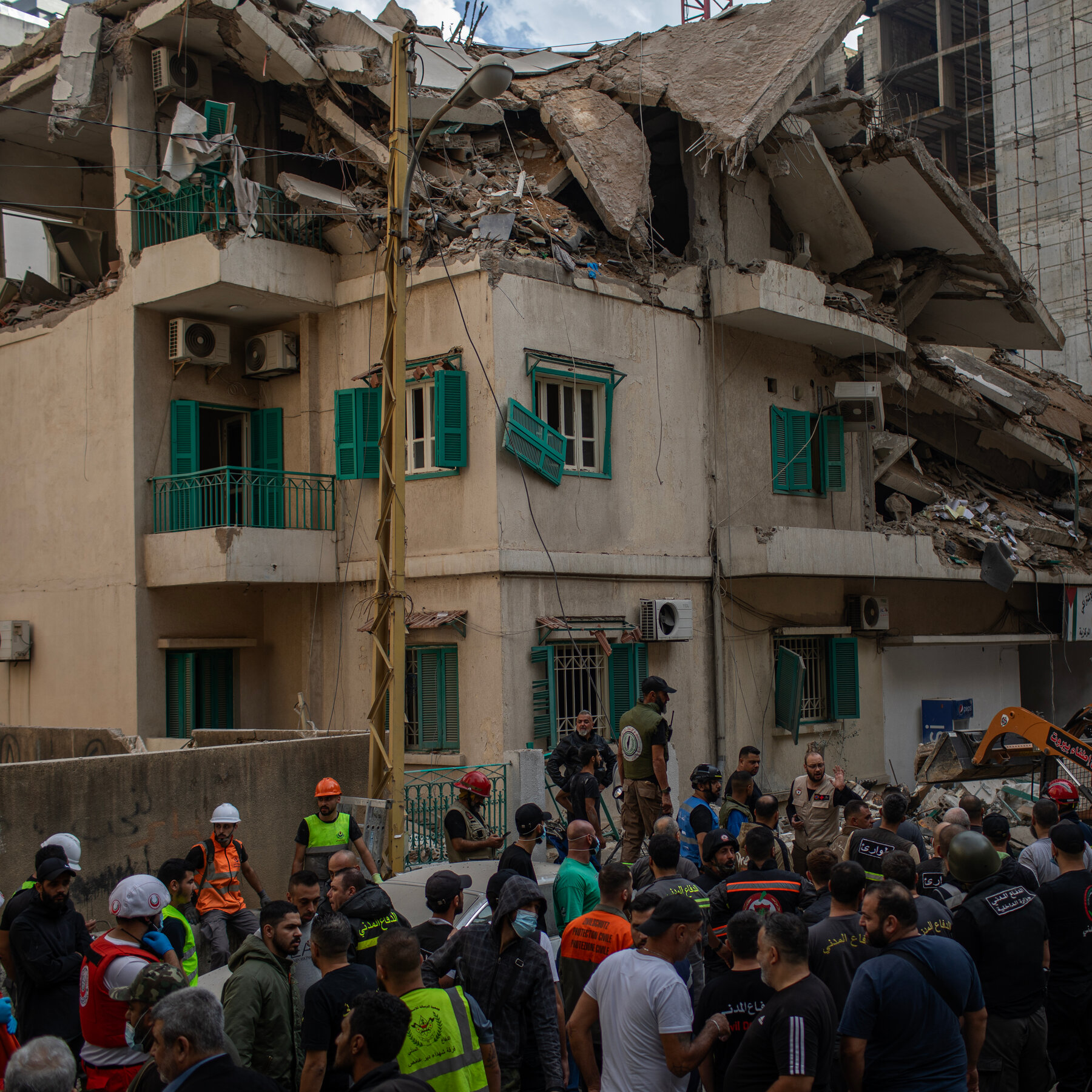 Blast Hits Central Beirut for First Time in Weeks